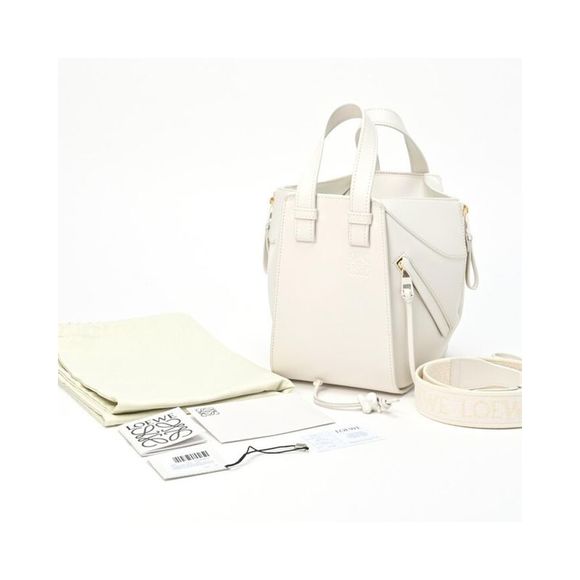 Pre Loved Loewe Leather Hammock Handbag - Picture 10 of 10